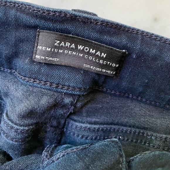 Zara Dark Wash Jeans with Red Velvet Stripe, Size 10 - Picture 3 of 4